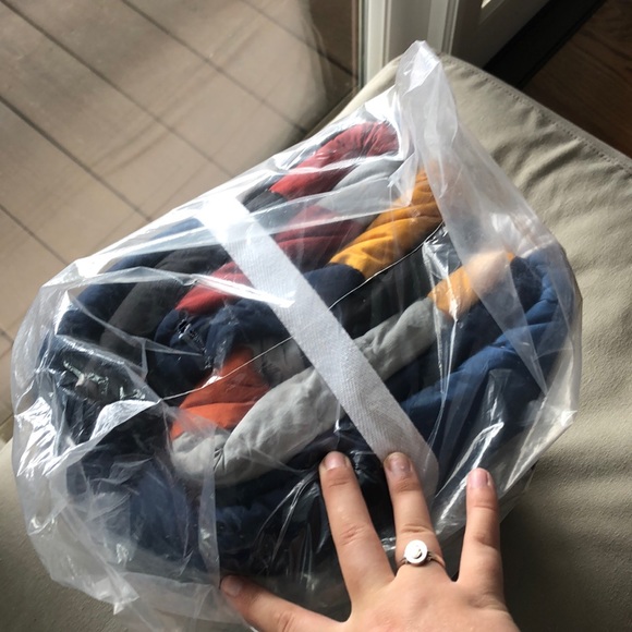 Pottery barn teen MVP striped quilt (twin) - Picture 3 of 4